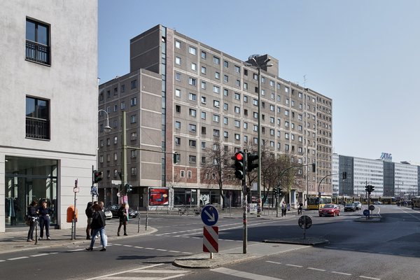 Berlin (DE), Memhardstraße -- 2019 -- 9196