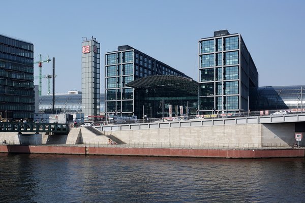 Berlin (DE), Hauptbahnhof -- 2019 -- 9351