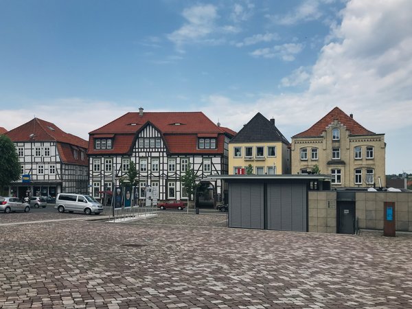 Warburg (DE), Marktplatz -- 2019 -- 0140
