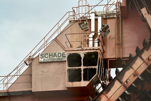 Essen (DE), Zeche Zollverein, Portalkratzer -- 2022 -- 0012
