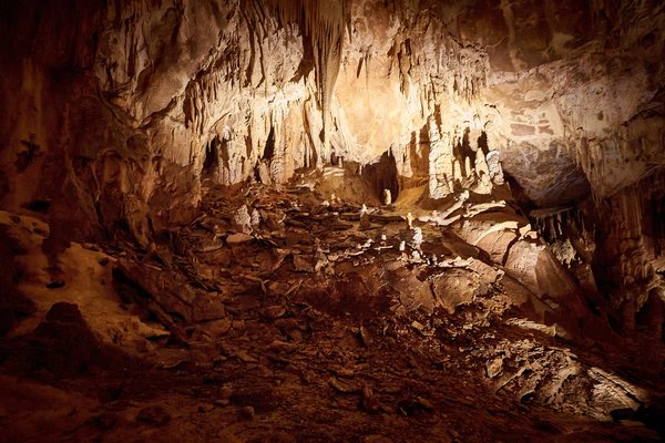 Gračac (HR), Obere Cerovac-Höhle -- 2022 -- 0098