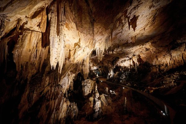 Gračac (HR), Obere Cerovac-Höhle -- 2022 -- 0131