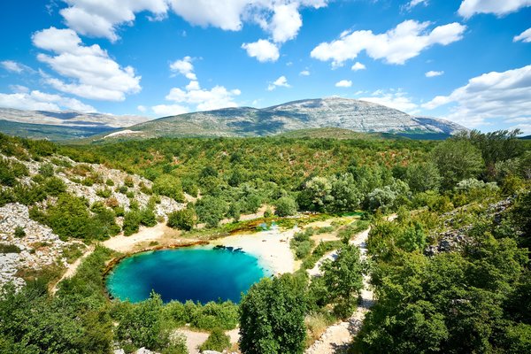 Cetina (HR), Quelle "Blue Eye" und Dinara -- 2022 -- 0042