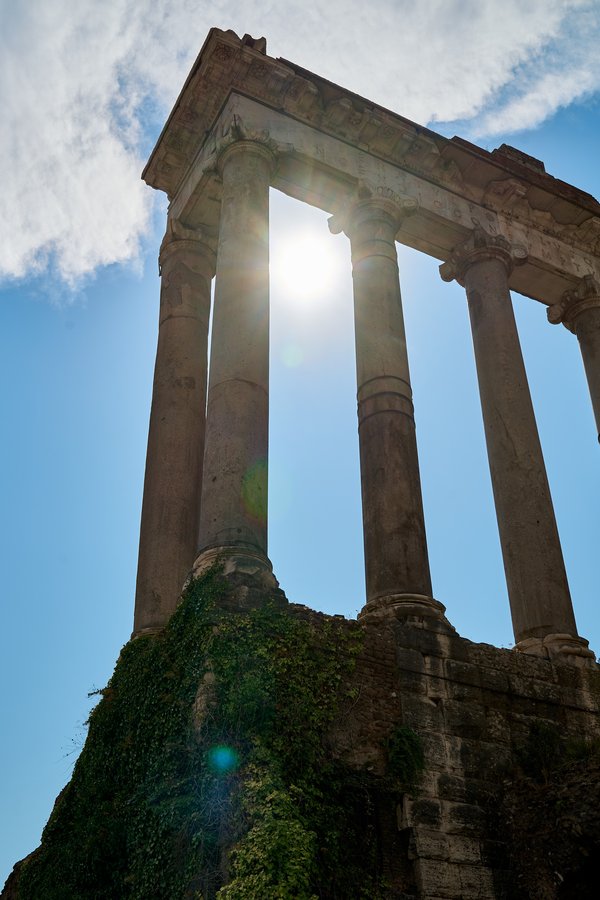 Rom (IT), Forum Romanum, Tempel des Saturn -- 2024 -- 0523
