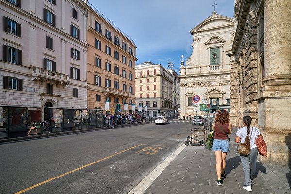 Rom (IT), Largo Chigi -- 2024 -- 0471